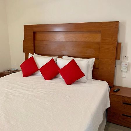 Polo 88 Hotel Apart Плая дел Кармен Екстериор снимка