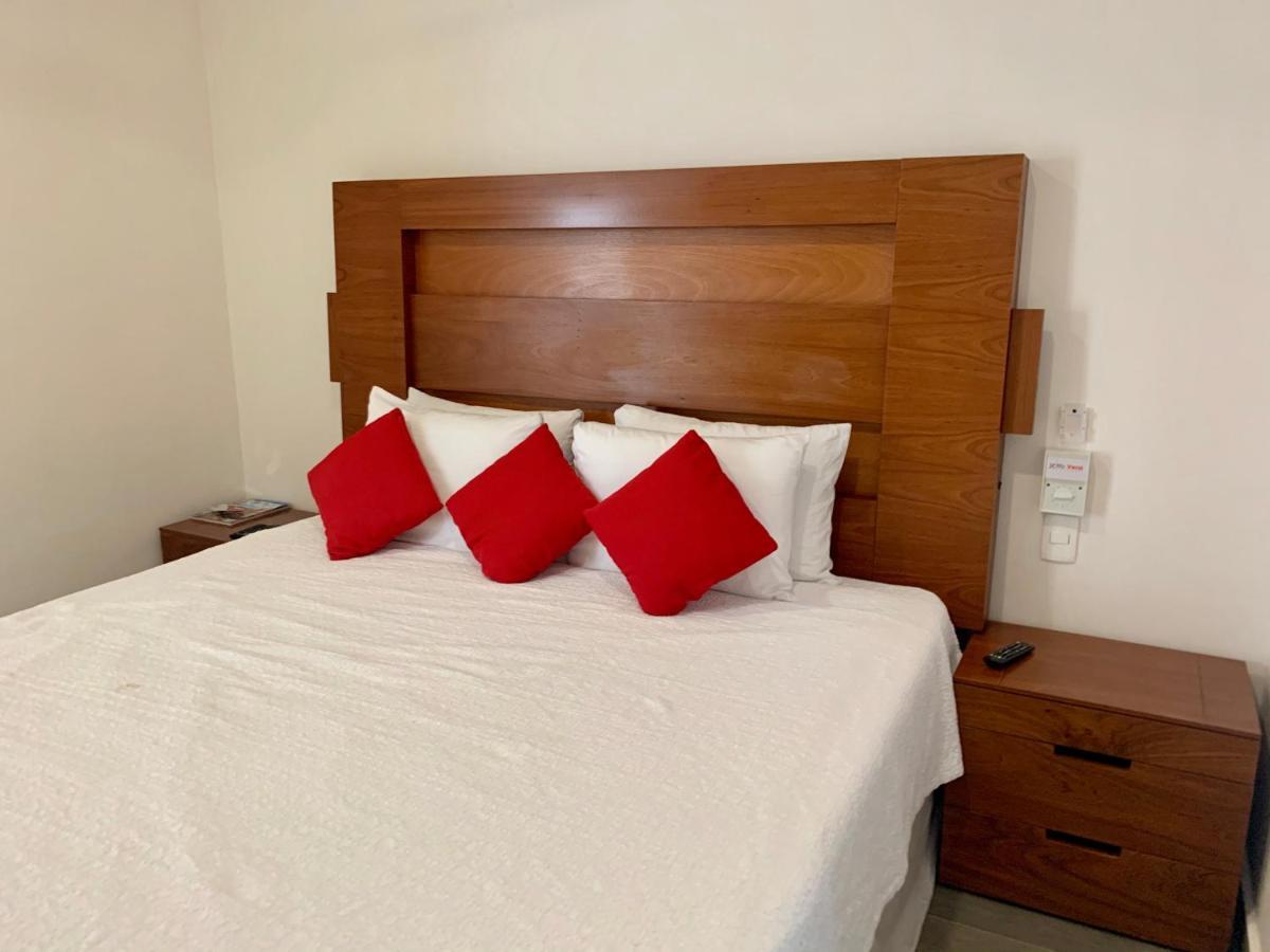 Polo 88 Hotel Apart Плая дел Кармен Екстериор снимка